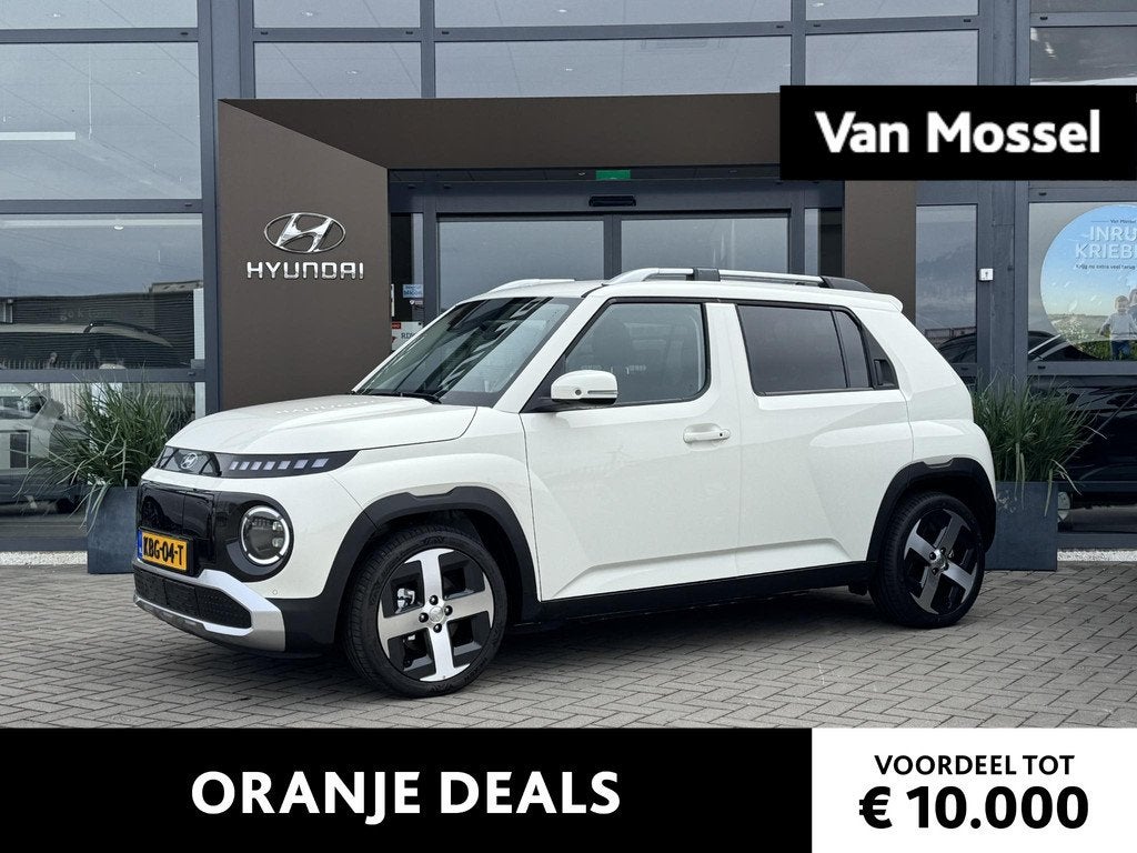 Hyundai INSTER Evolve 49 kWh | Achteruitrijcamera | Adaptiev, Stof, Zwart, 116 pk, Wit