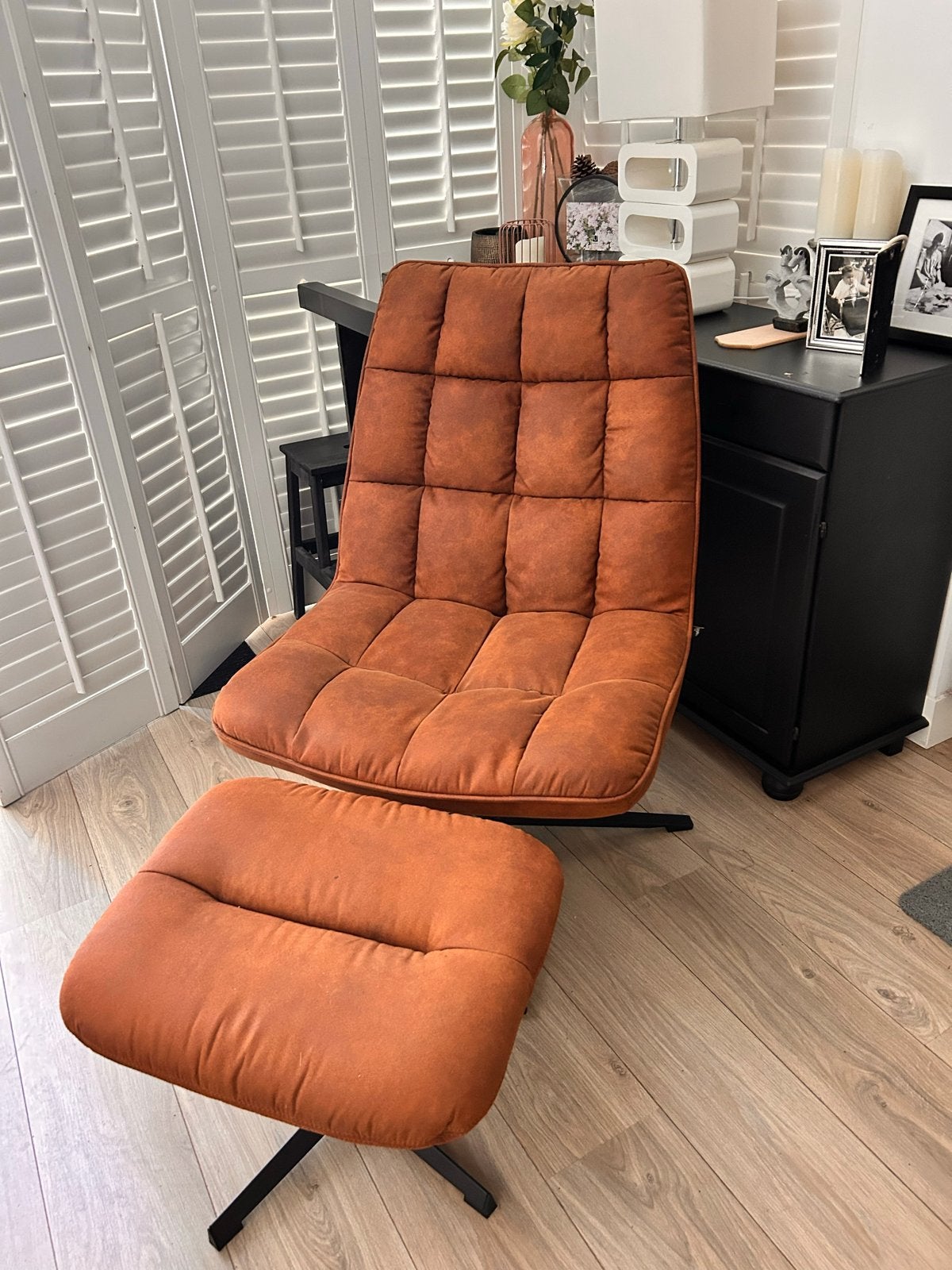 WOOOD Jouke Draaistoel met Hocker - Cognac, Ophalen, Zo goed als nieuw, Stof
