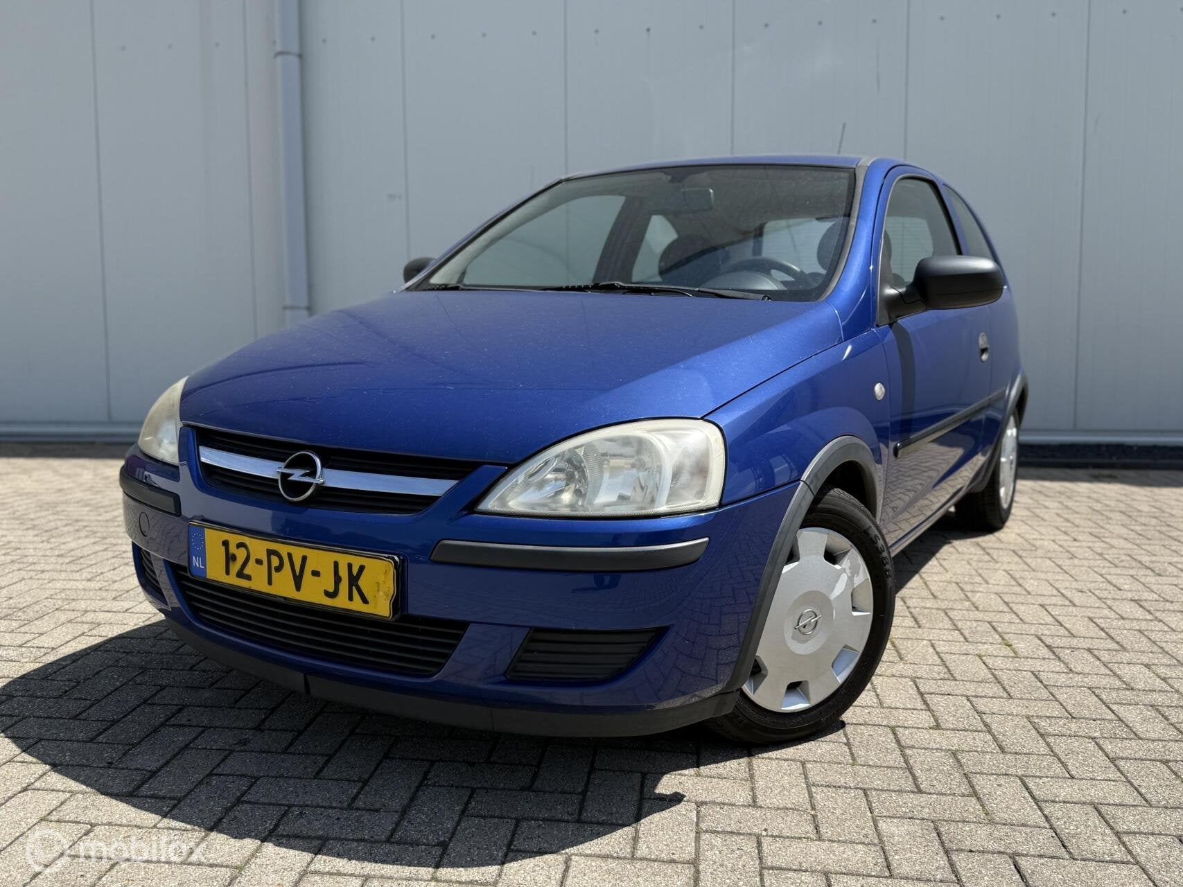 Opel Corsa 1.0-12V Rhythm Blauw NAP Zuinig & Voordelig APK!, Auto's, Voorwielaandrijving, 450 kg, Gebruikt, 973 cc