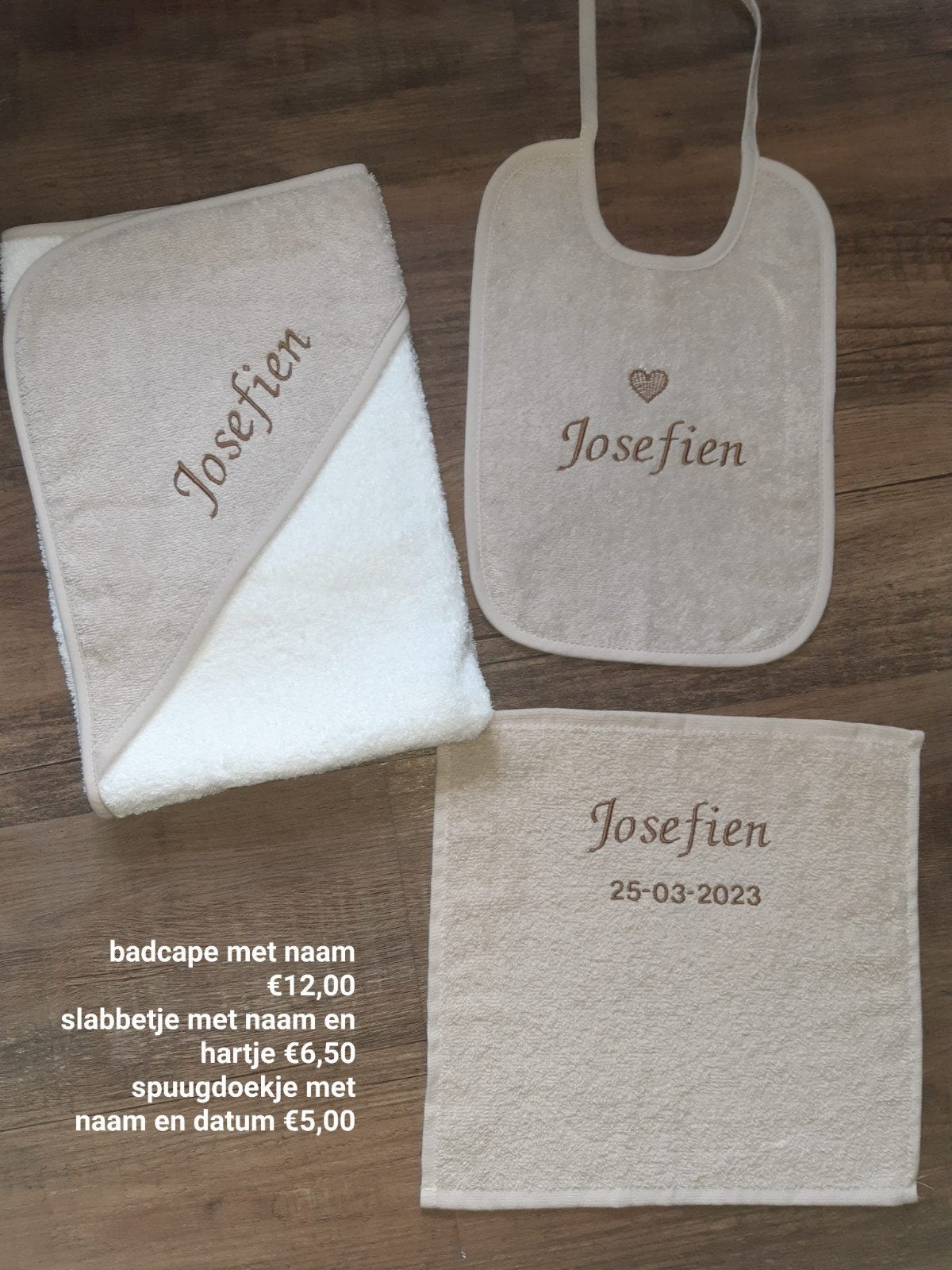 Handdoek, slabbetje, badcape, knuffel met naam geborduurd, Ophalen of Verzenden