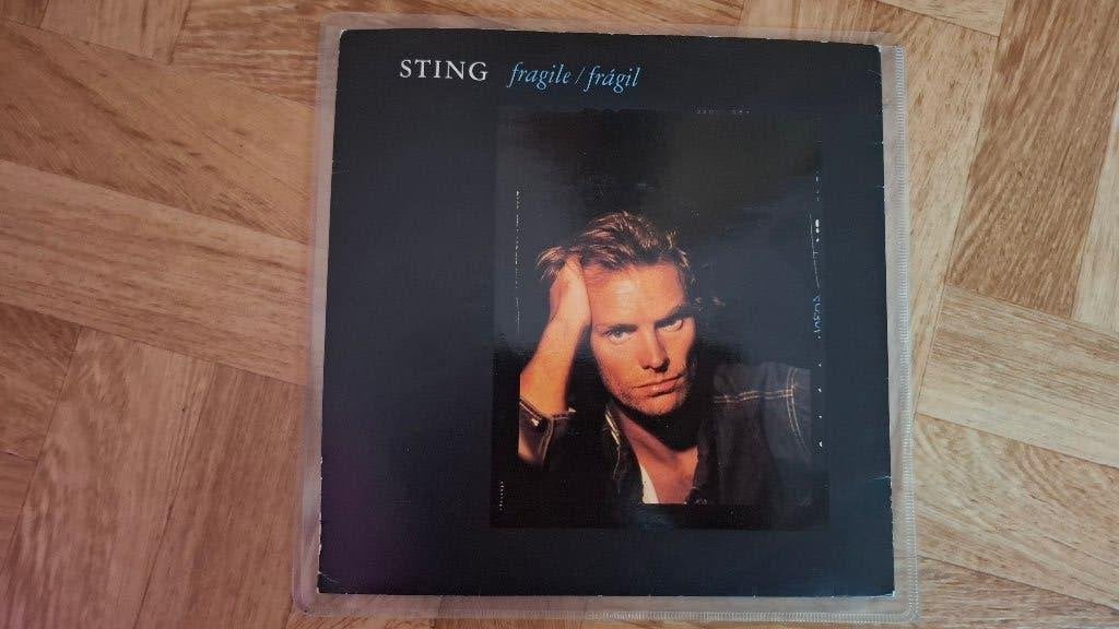 Single - Sting – Fragile / Frágil, Gebruikt, 7 inch, Ophalen of Verzenden, Pop