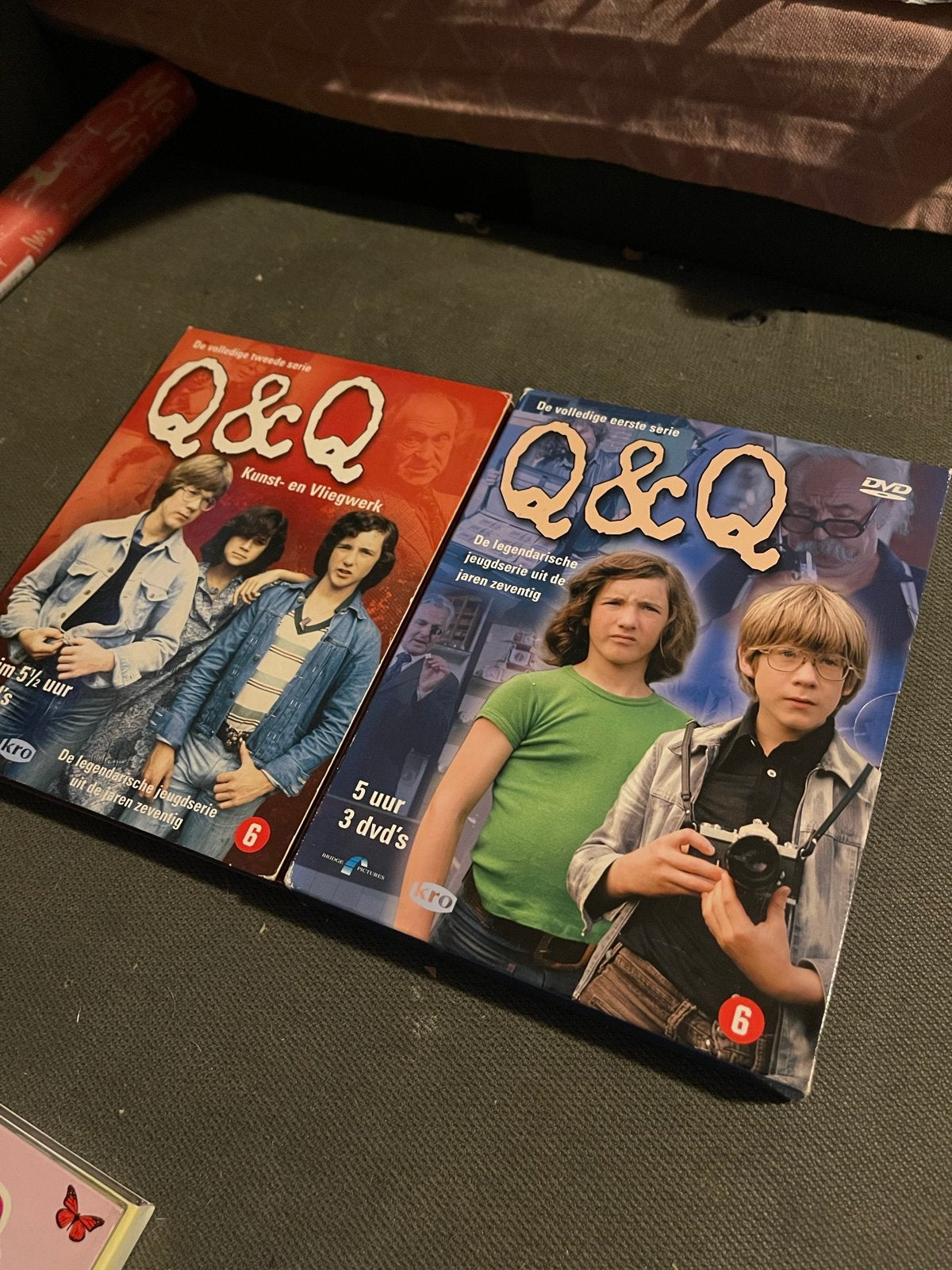 Q&Q DVD Boxset - De Volledige Series 1 & 2, Cd's en Dvd's, Dvd's | Tv en Series, Gebruikt, Boxset, Ophalen of Verzenden, Vanaf 6 jaar