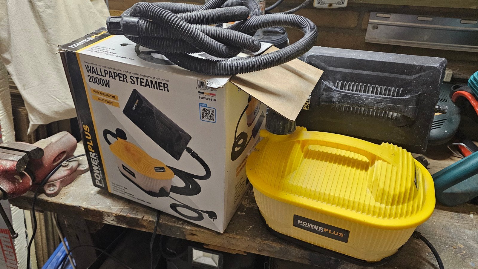2x Behangafstomer en perforator -, Ophalen, Gebruikt, Overige typen