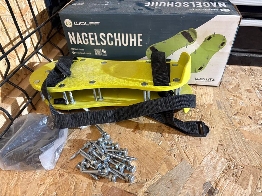 Wolff Spijkerschoenen voor egaliseren, Ophalen of Verzenden, Zo goed als nieuw