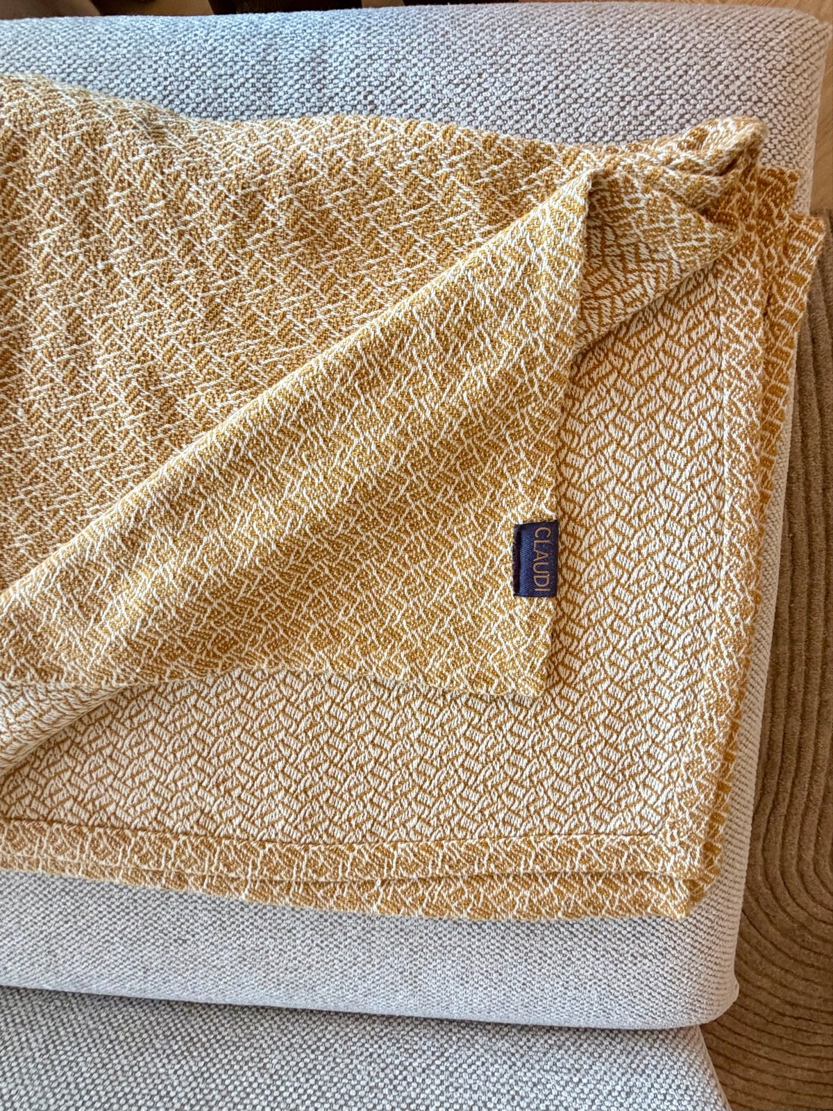Claudi Plaid Geel/Wit 1.30 x 1.90, Ophalen of Verzenden, Zo goed als nieuw