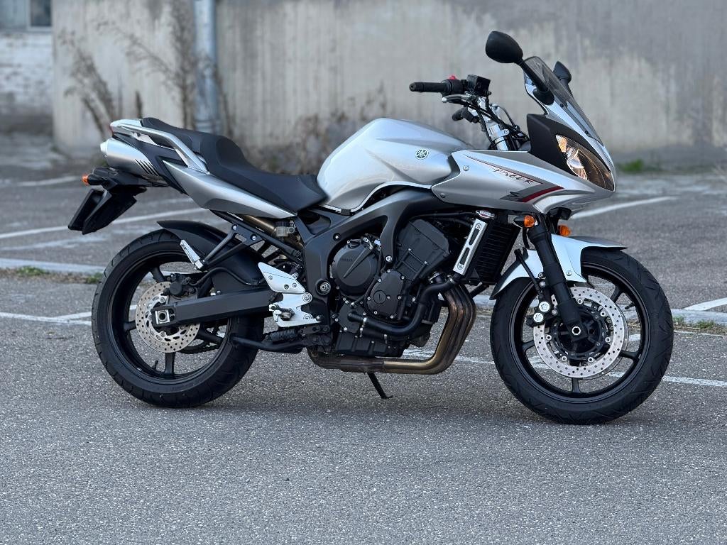 motor yahama FZ6 S2, Motoren, 4 cilinders, Motorrijbewijs A, Particulier, Meer dan 35 kW