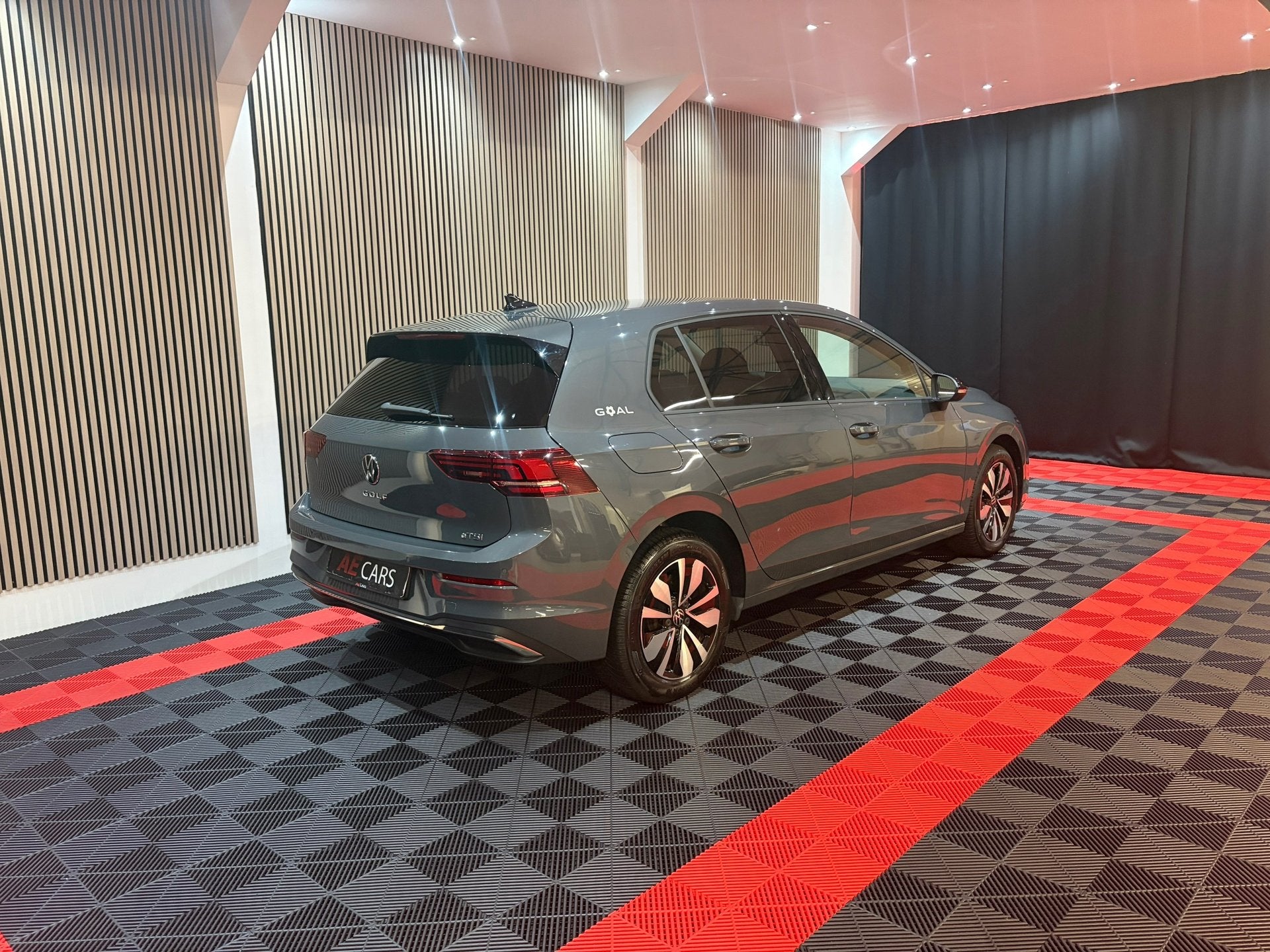 Volkswagen Golf 8.5 1.5 eTSI Life Edition 2025 Face lift Goa, Dealer onderhouden, Stof, Zwart, 4 cilinders