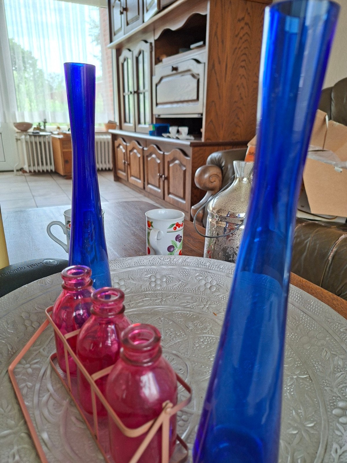 Set van 2 kobaltblauwe vazen en 3 roze flesjes, Ophalen of Verzenden
