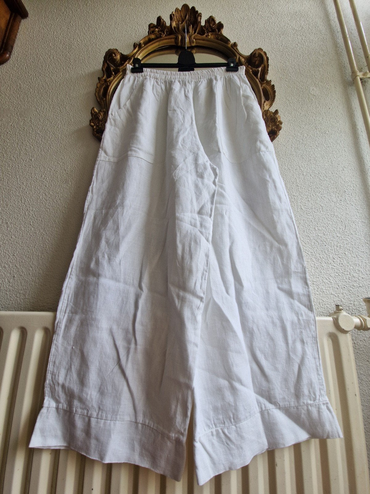 Als nieuw! La Bass wit linnen wijde ballonbroek met elastiek, Kleding | Dames, Wit, Ophalen of Verzenden, Zo goed als nieuw, La Bass