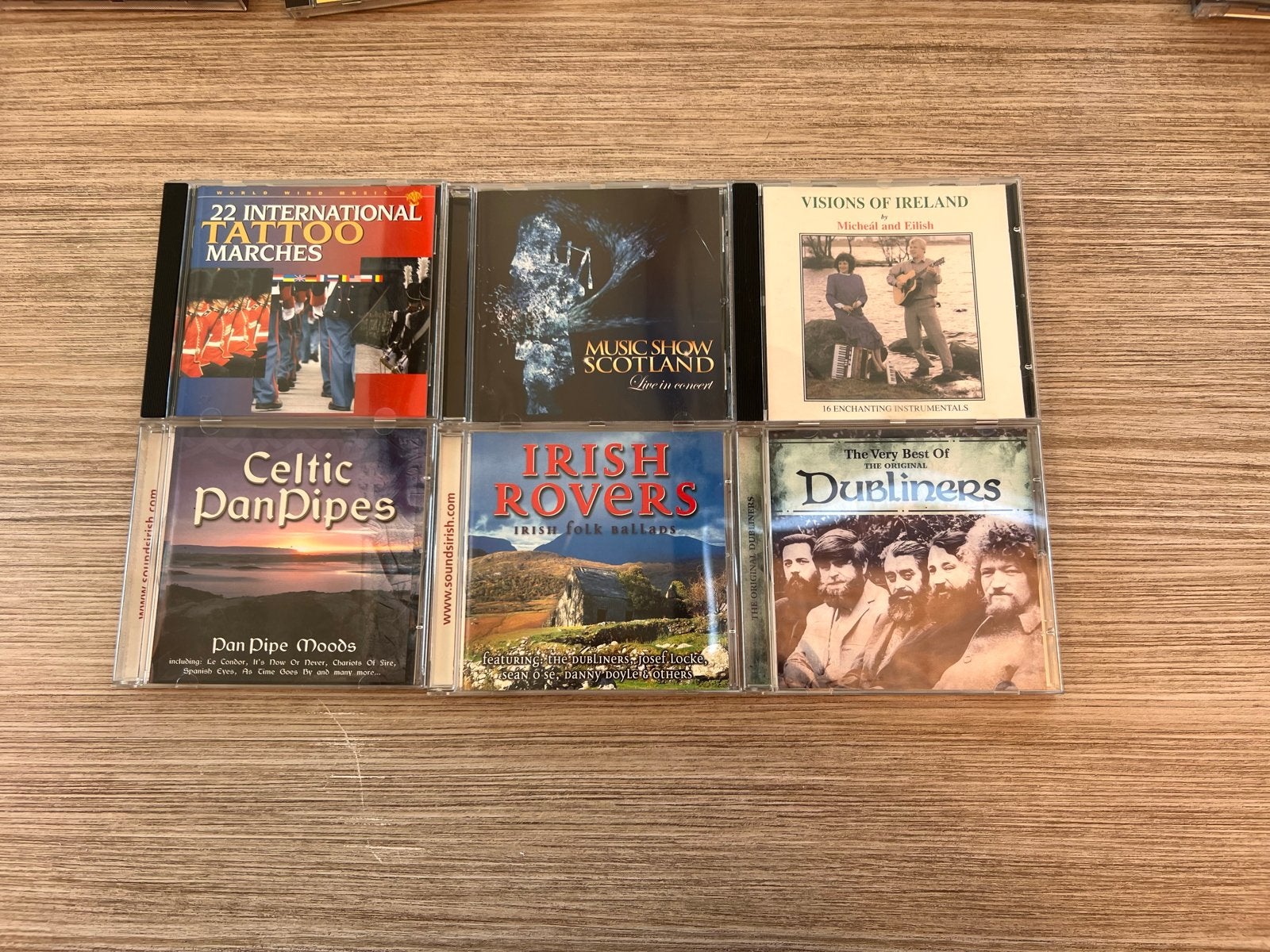 Diverse collectie Keltische en Ierse muziek CD's, Ophalen of Verzenden, Gebruikt, Album, Inclusief doosje