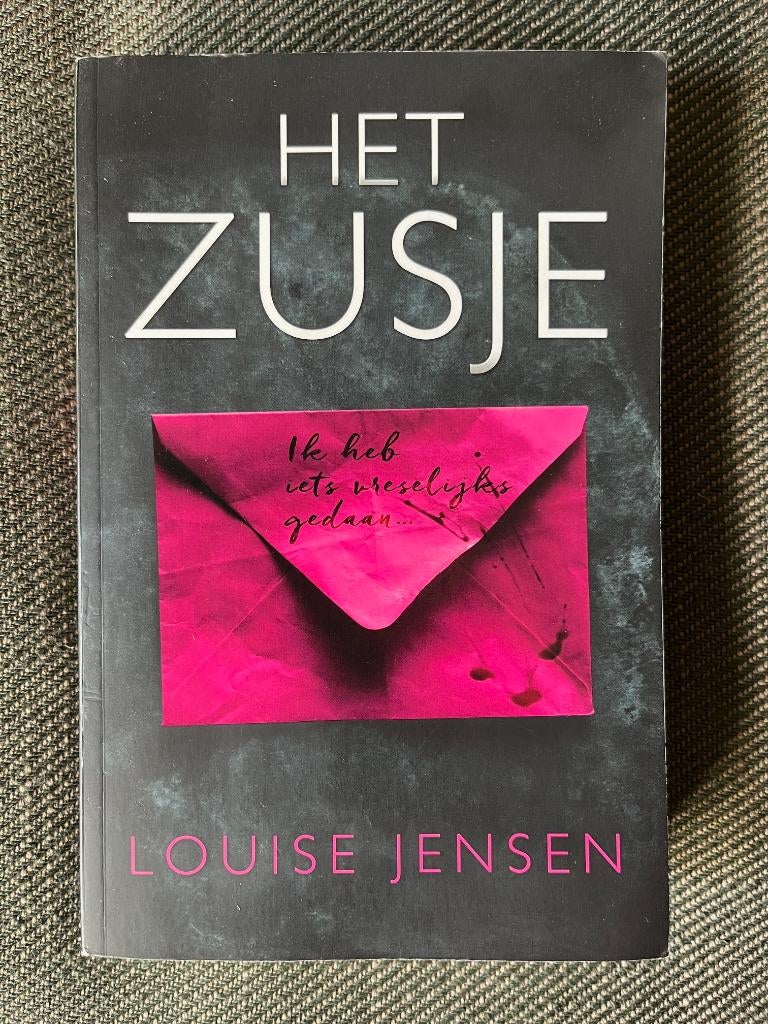 Louise Jensen - Het zusje., Ophalen of Verzenden, Zo goed als nieuw, Louise Jensen