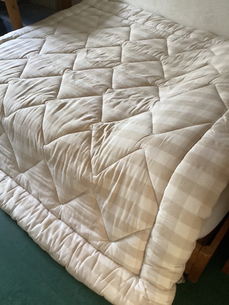 Hästens topper 210x210 cm, Ophalen, 210 cm, Tweepersoons, Zo goed als nieuw