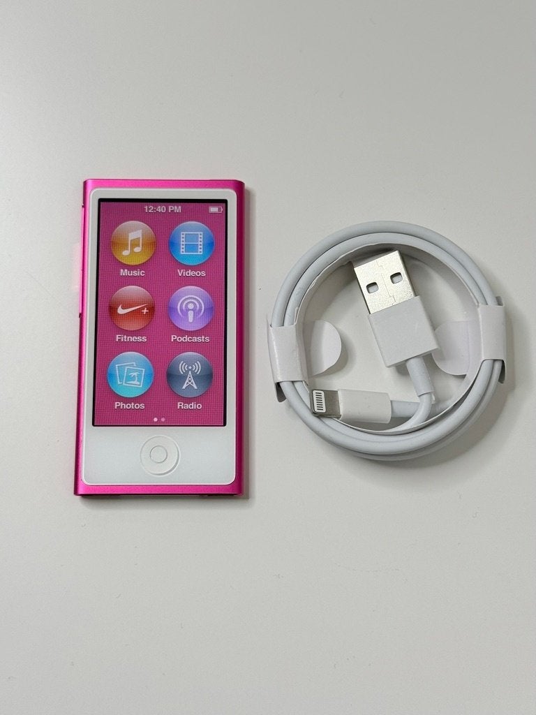 Apple iPod Nano 7e Generatie Rosé 16GB, Gebruikt, Met radio, Ophalen of Verzenden, Roze