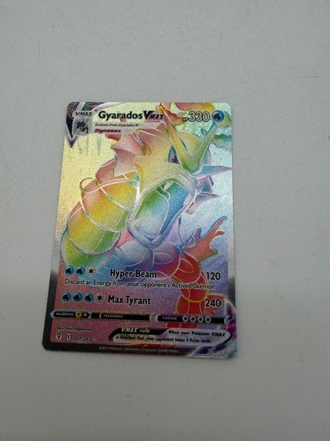 Pokemon - Gyarados Vmax 207/203 | EX+ / NM, Ophalen of Verzenden, Zo goed als nieuw