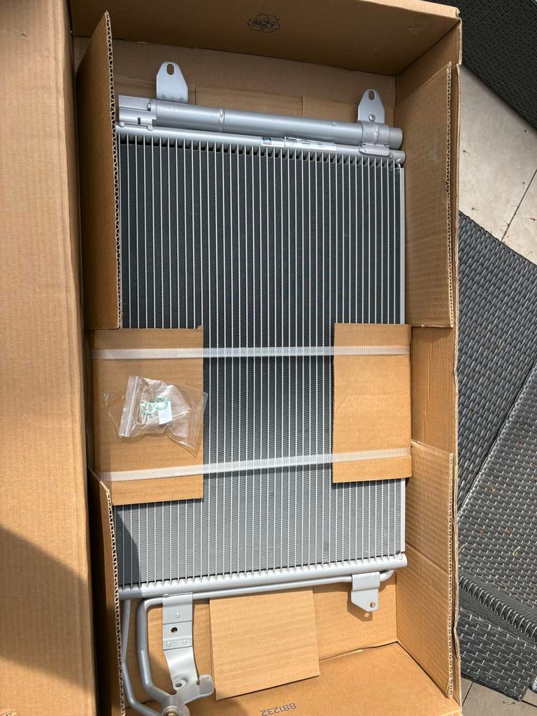 Nissens Airco Condensor VW Golf V - Nieuw in doos, Ophalen of Verzenden, Nieuw, Volkswagen