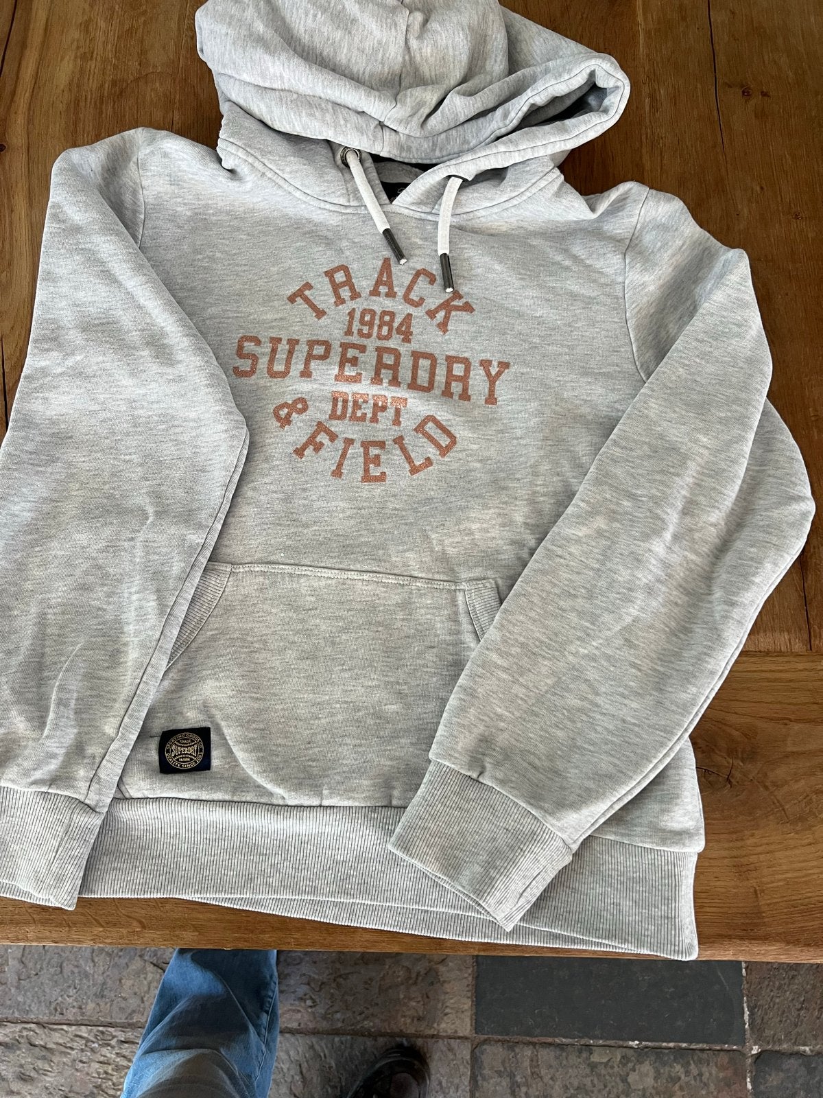 Superdry Hoodie Maat M - Grijs met print, Ophalen, Gedragen