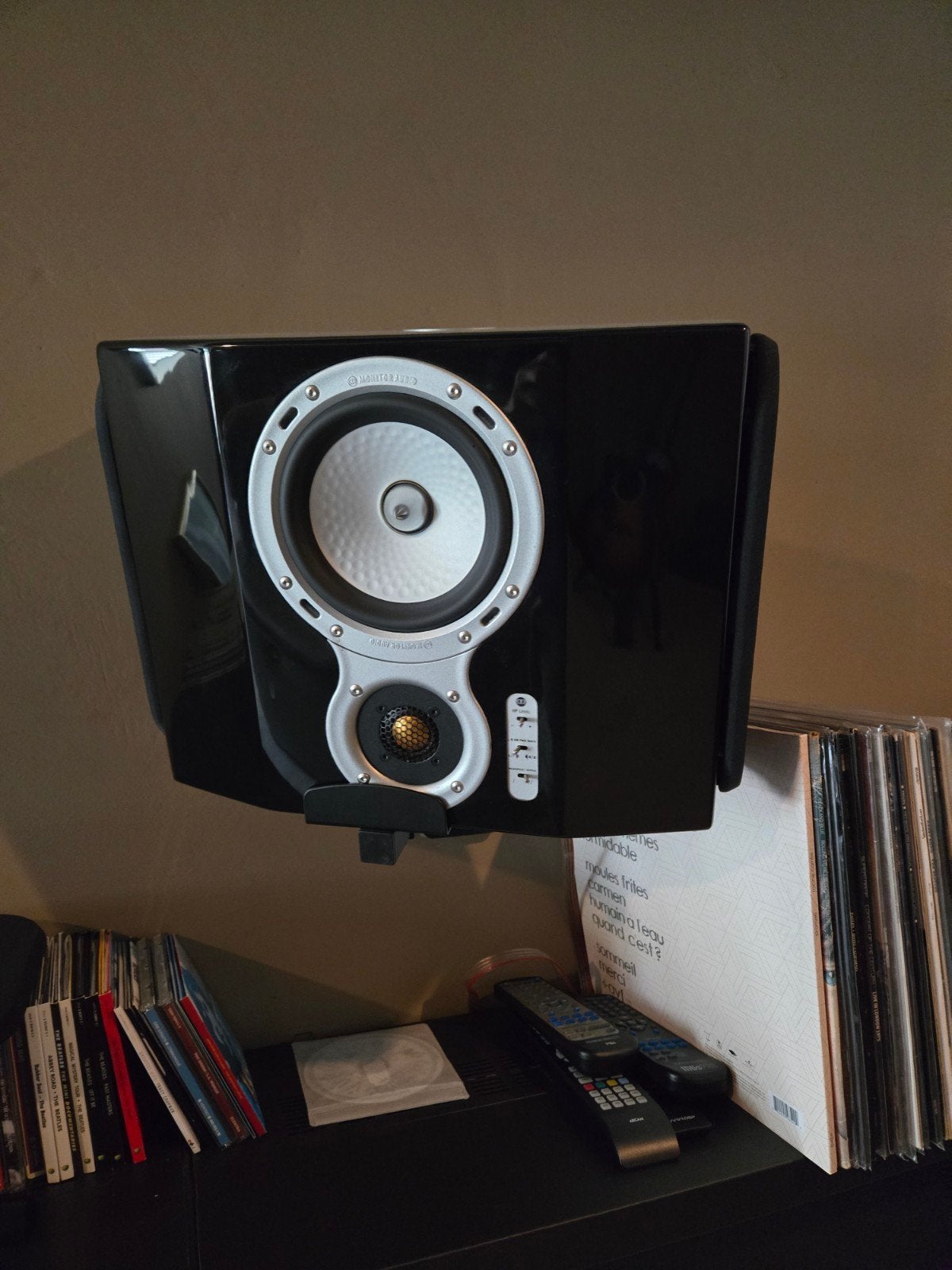 Monitor Audio C-CAM FX Gold Surround Speaker, Ophalen of Verzenden, Gebruikt, Front, Rear of Stereo speakers, Overige merken