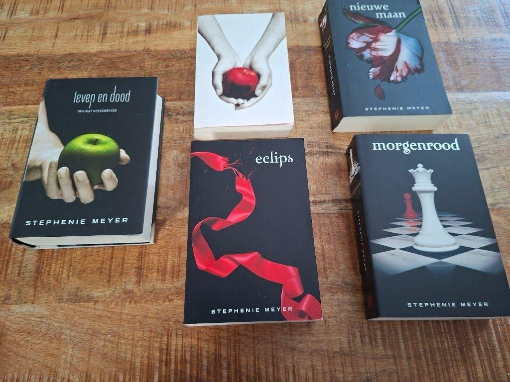 Twilight Saga boeken, Ophalen, Gelezen, Stephenie Meyer