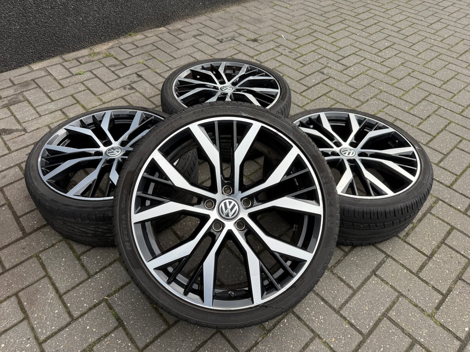 Originele VW Santiago velgen 19 inch zomerbanden5x112A3 Leon, 19 inch, Gebruikt, Velg(en), Ophalen of Verzenden