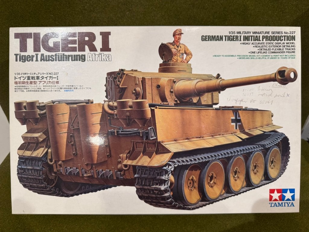 Tamiya 1/35 35227 German Tiger I tank Afrika, Tank, Verzenden, 1:32 tot 1:50, Zo goed als nieuw