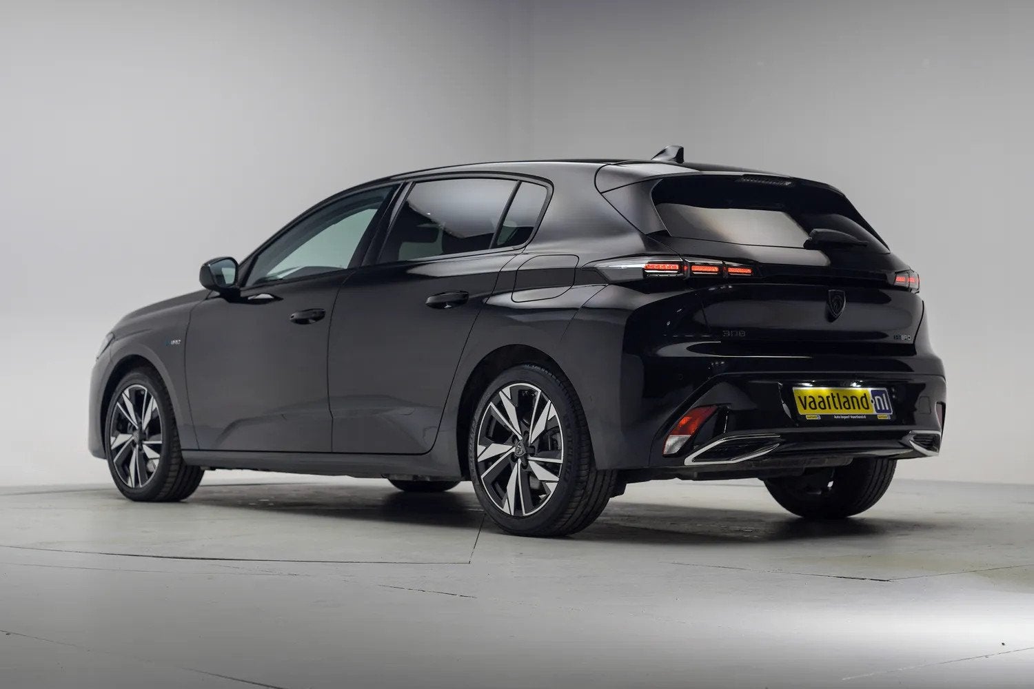 Peugeot 308 1.6 Plug-in Hybrid 180 Allure [ SOH 96,7% Navi A, Auto's, Automaat, Gebruikt, 1578 kg, 4 cilinders