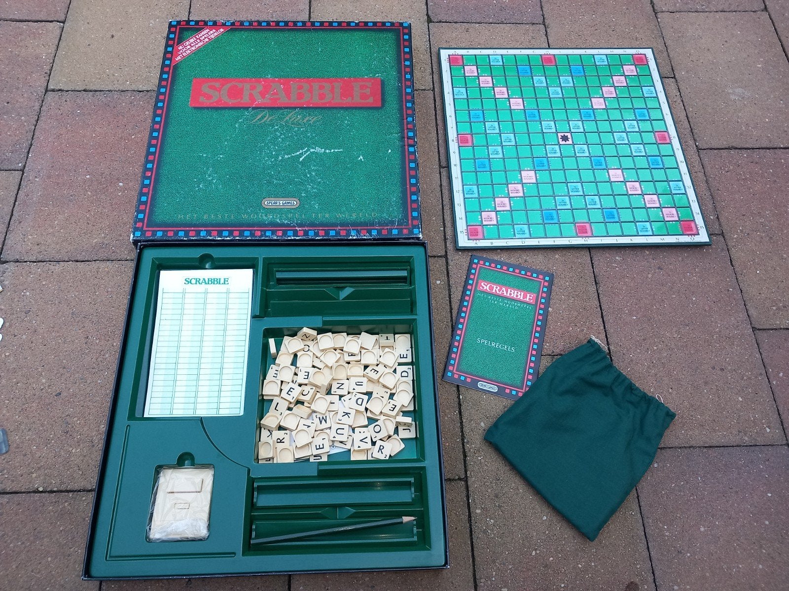 Scrabble De Luxe Bordspel - Compleet en in goede staat, Gebruikt, Westelijke Havendijk 15, 4703 RA Roosendaal, Nederland, Ophalen of Verzenden