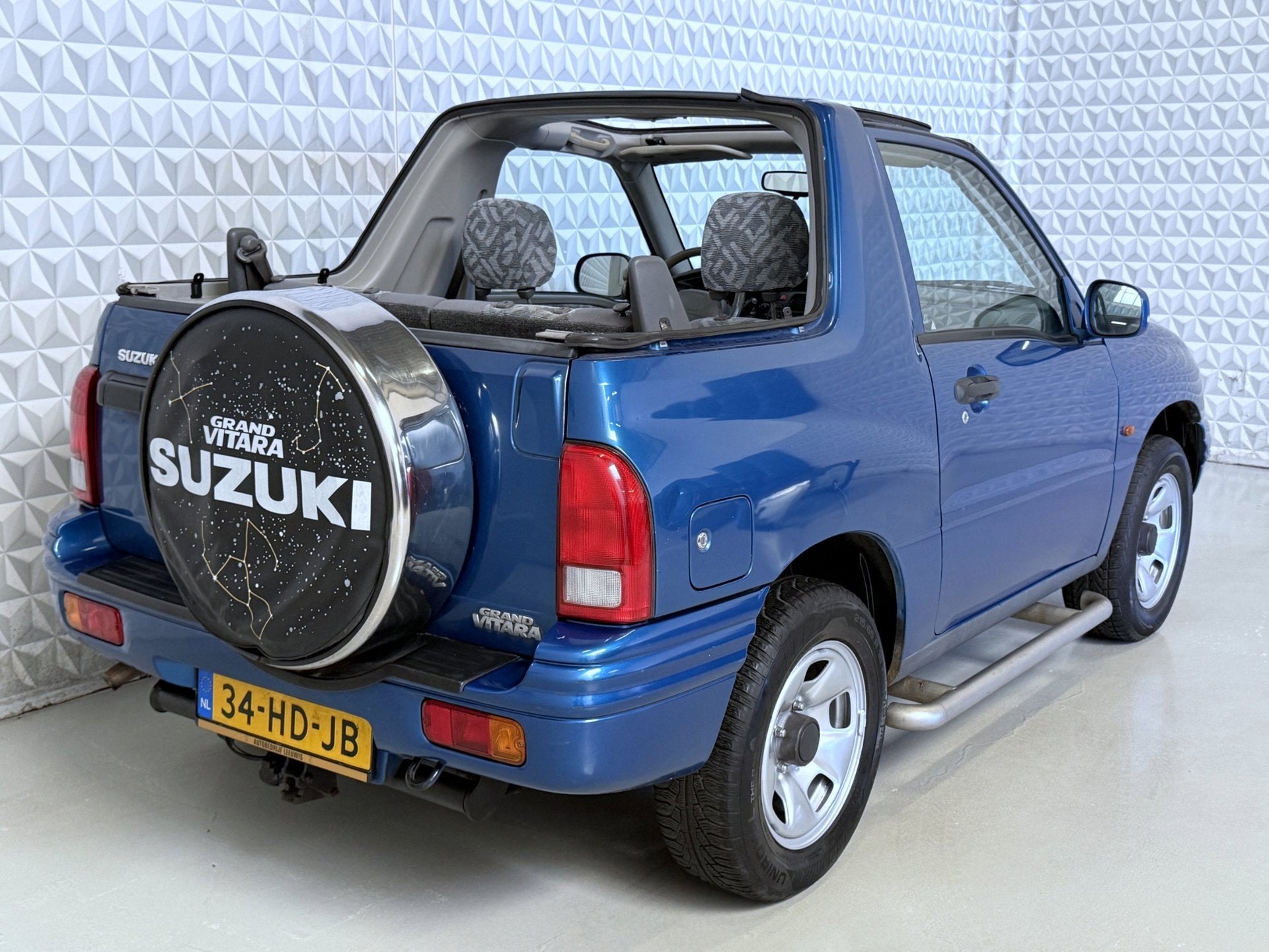 Suzuki Grand Vitara 2.0 Cabrio 4WD 4X4 / TREKHAAK (2001), Auto's, Suzuki, Euro 2, Stof, 4 cilinders, Cabriolet