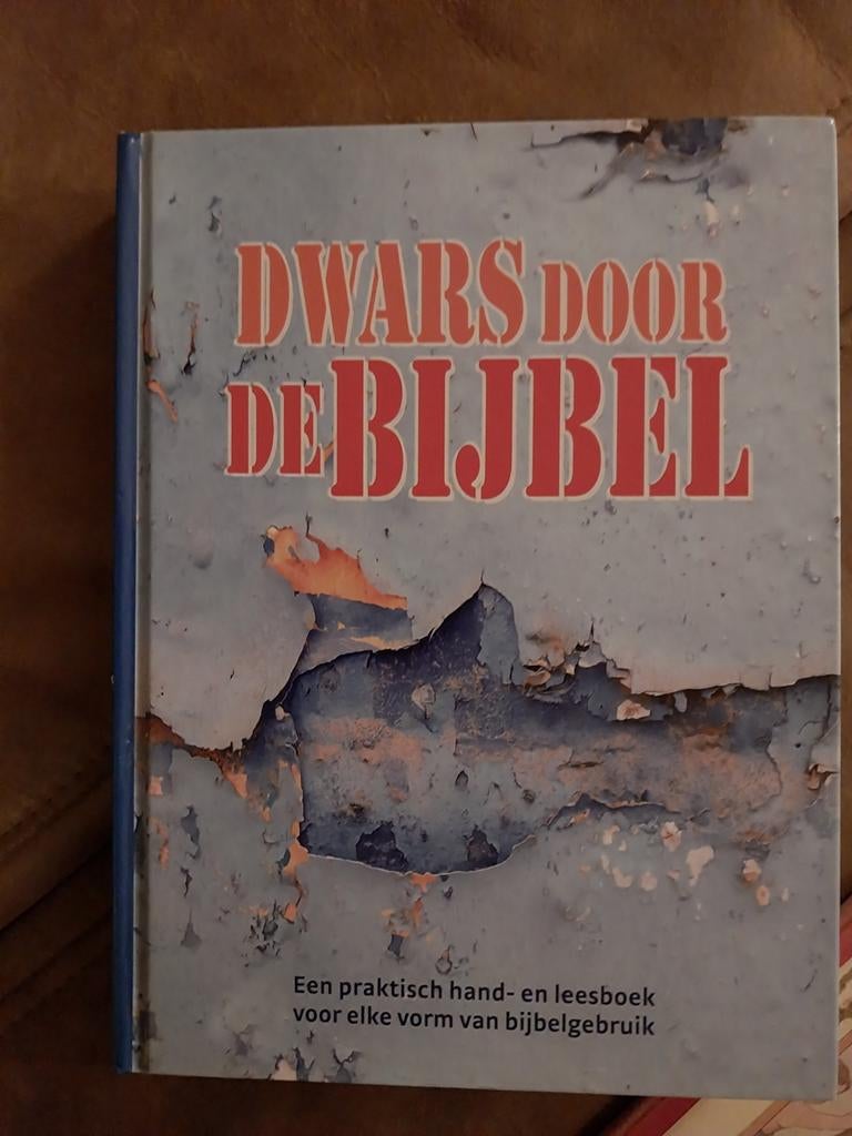 Dwars door de Bijbel - Hand- en leesboek, Ophalen of Verzenden, Zo goed als nieuw, Onbekend, Christendom | Katholiek