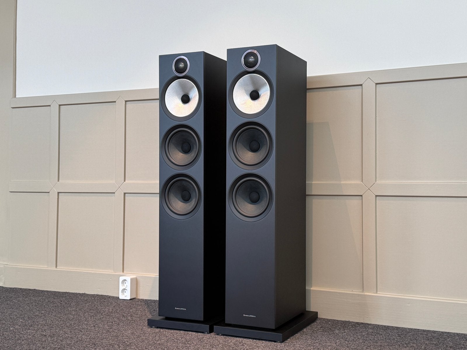B&W 603 S3 / 2 sets beschikbaar, Ophalen of Verzenden, Zo goed als nieuw, Bowers & Wilkins (B&W), /