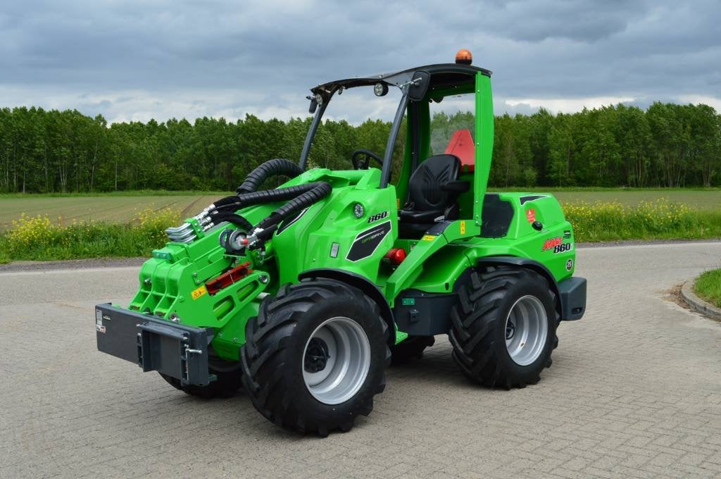 Avant 860i TDS Kniklader/Shovel (bj 2025), Wiellader of Shovel