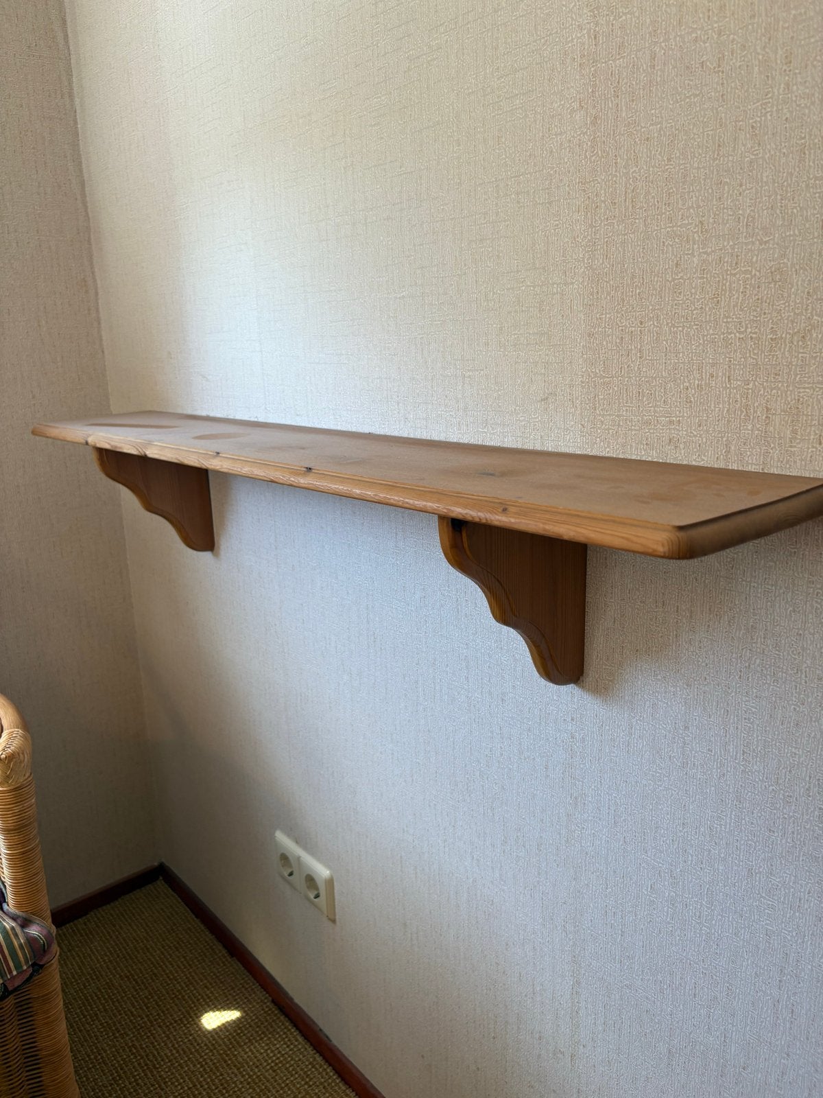 Houten wandplank met beugels, Ophalen, Gebruikt