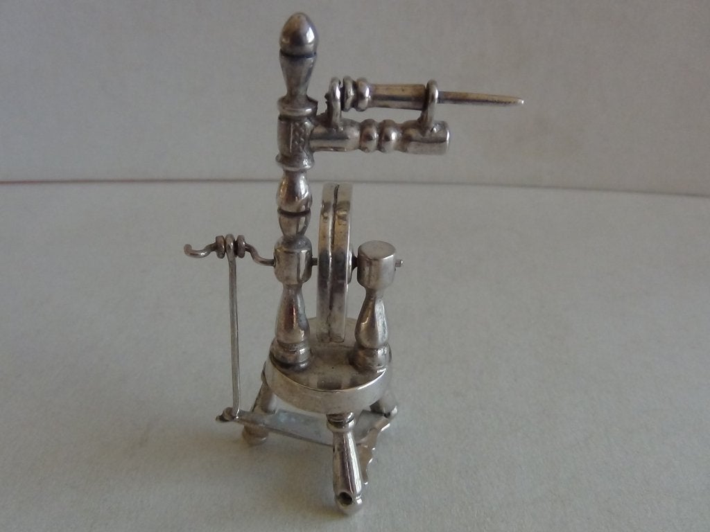 Miniatuur zilver FA15 spinnewiel zilveren miniaturen, Verzenden, Zilver