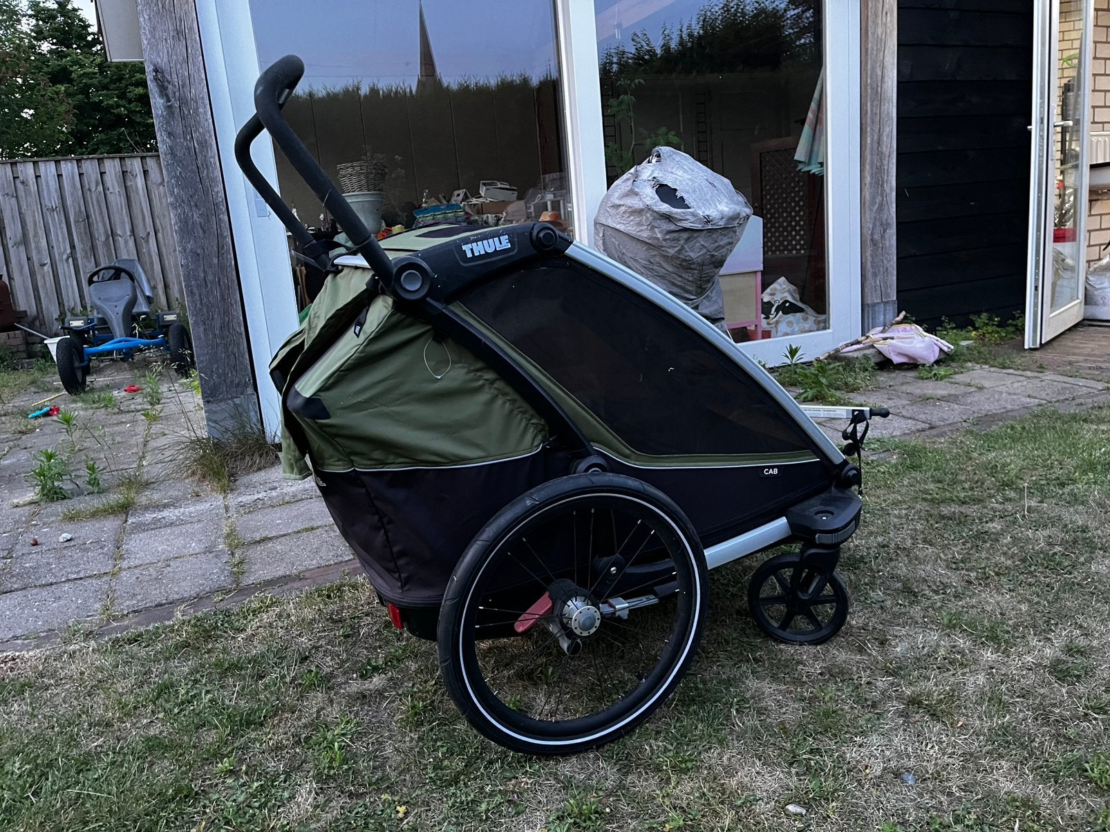 Fietskar Thule chariot cab 2, Ophalen, Zo goed als nieuw, Kinderkar, Minder dan 20 kg