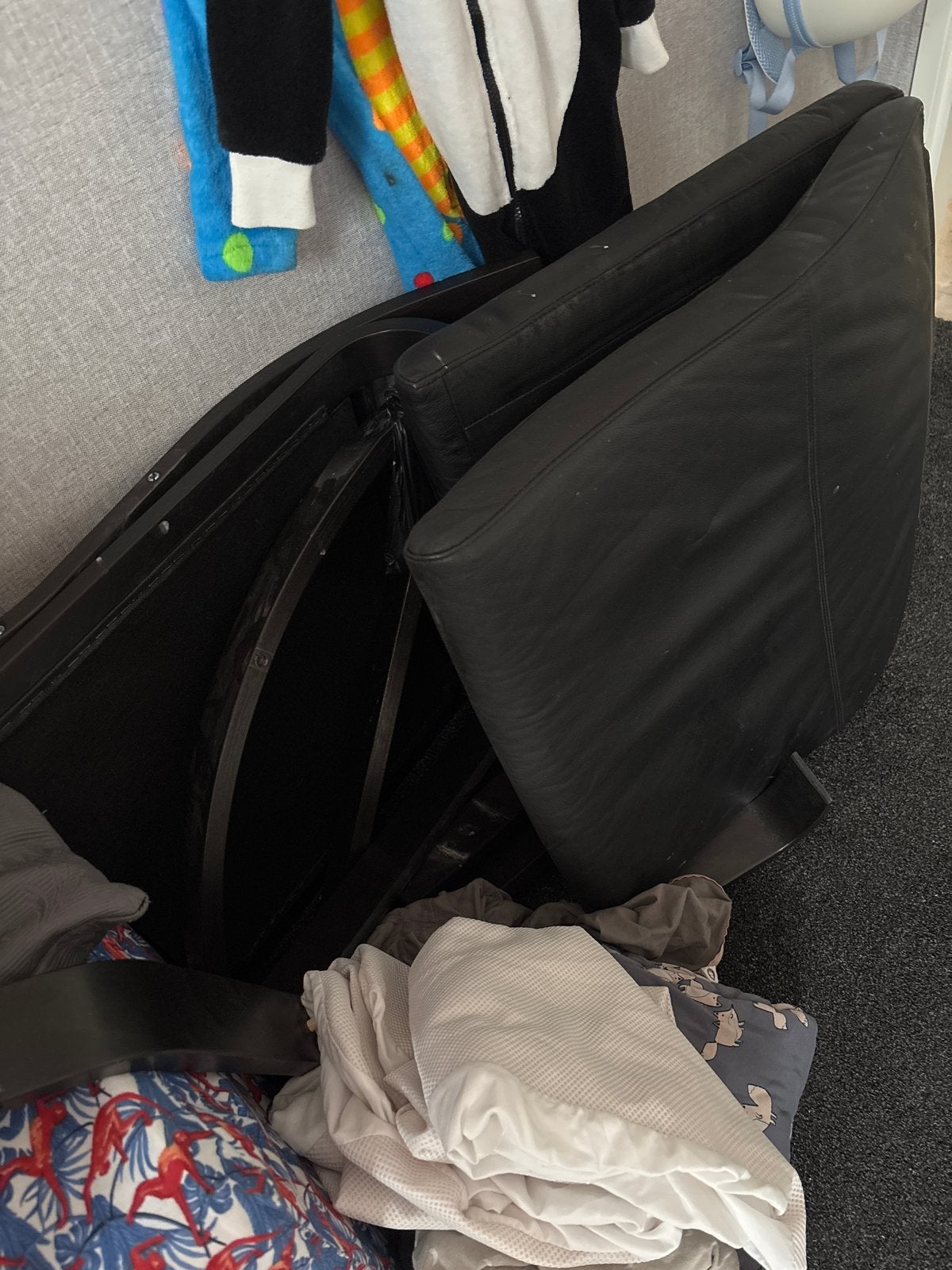 IKEA Schommelstoel - Gratis af te halen (gedemonteerd), Ophalen, Gebruikt, 100 tot 125 cm, 50 tot 75 cm