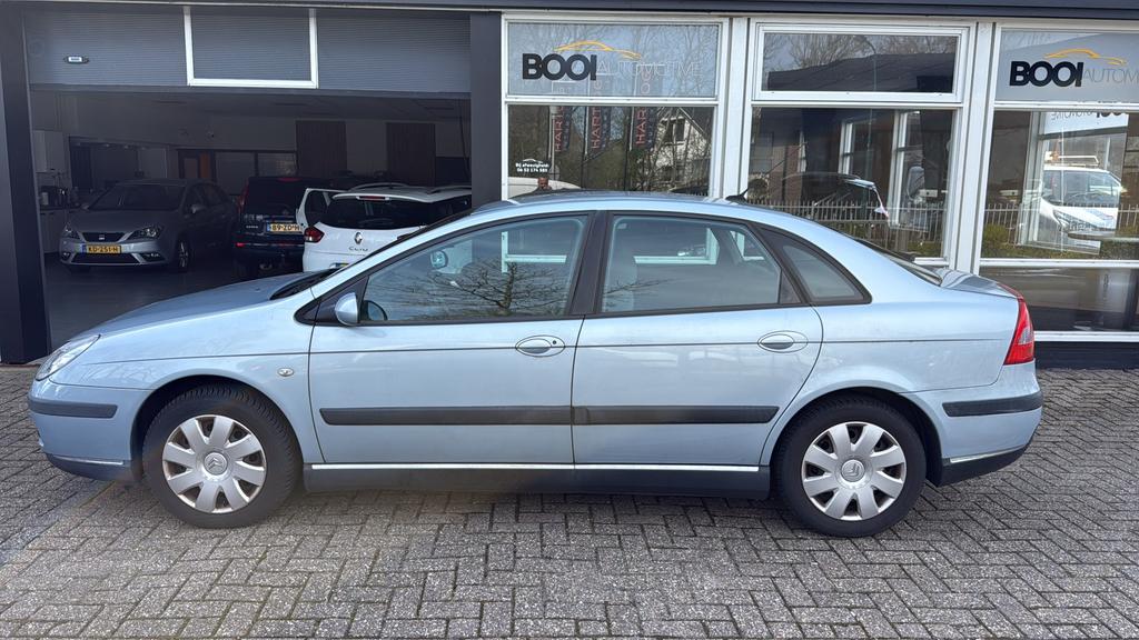 Citroën C5 2.0I 16V Ligne Business AUTOMAAT Clima Trekhaak, Auto's, 4 cilinders, 700 kg, Blauw, Origineel Nederlands