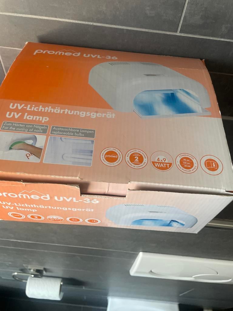 Promed UVL-36 UV-UV lamp voor nagels, Ophalen of Verzenden, Zo goed als nieuw, Overige typen