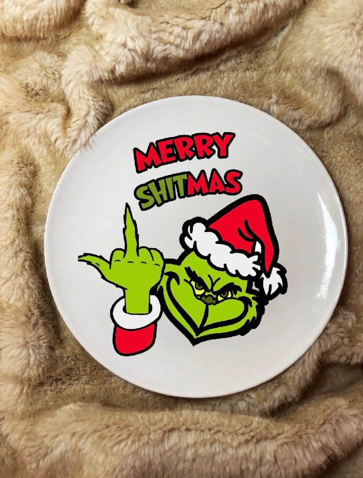NIEUWE The Grinch ‘Merry SHITmas’ porseleinen diner bord, Overige merken, Keramiek, Nieuw, Ophalen of Verzenden