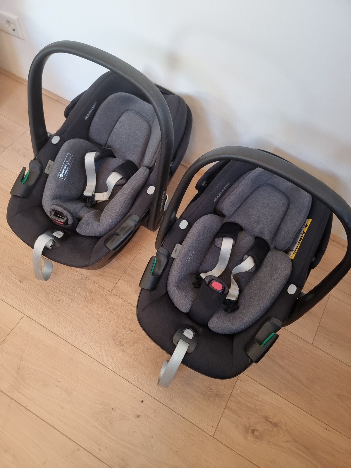 Maxi-Cosi Pebble 360 i-Size autostoel (2 stuks of per stuk), Ophalen, 0 t/m 13 kg, Maxi-Cosi, Isofix