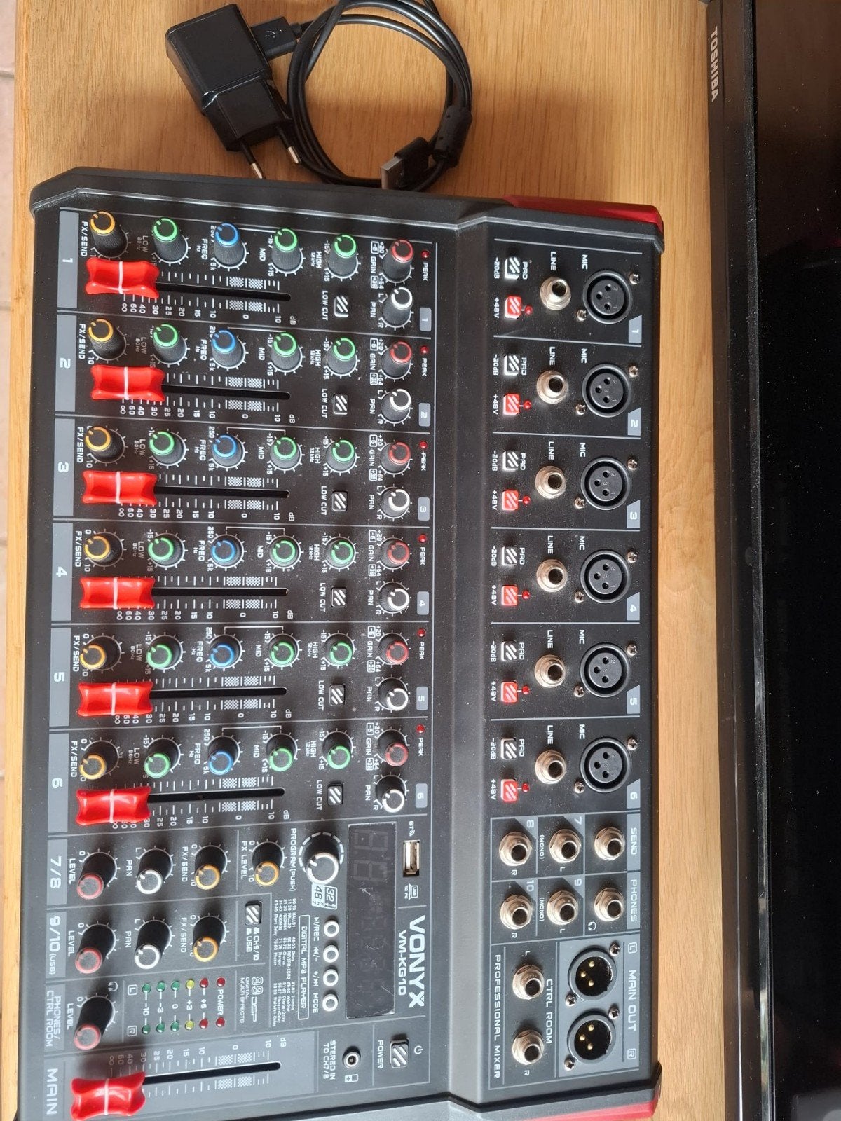 Mengpaneel VMKG-10 10-kanaals mengpaneel met Bluetooth & DSP, Muziek en Instrumenten, Mengpanelen, Ophalen