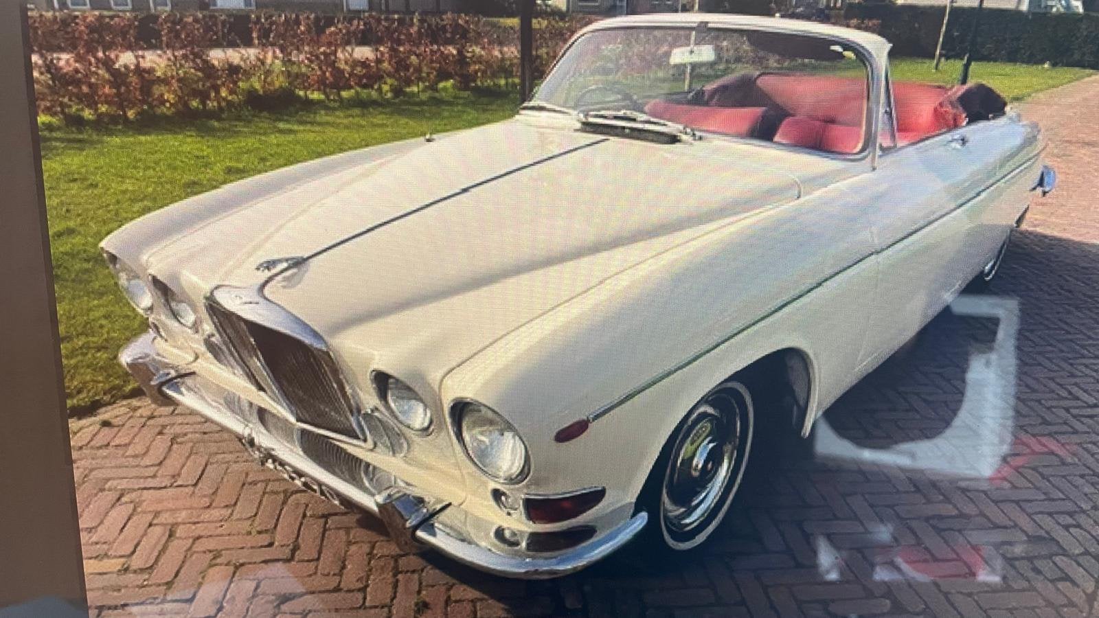 Jaguar 420 Convertible 1969 beige RHD, Auto's, Jaguar, Particulier, Overige modellen, Elektrische stoelverstelling, Open dak, Radio