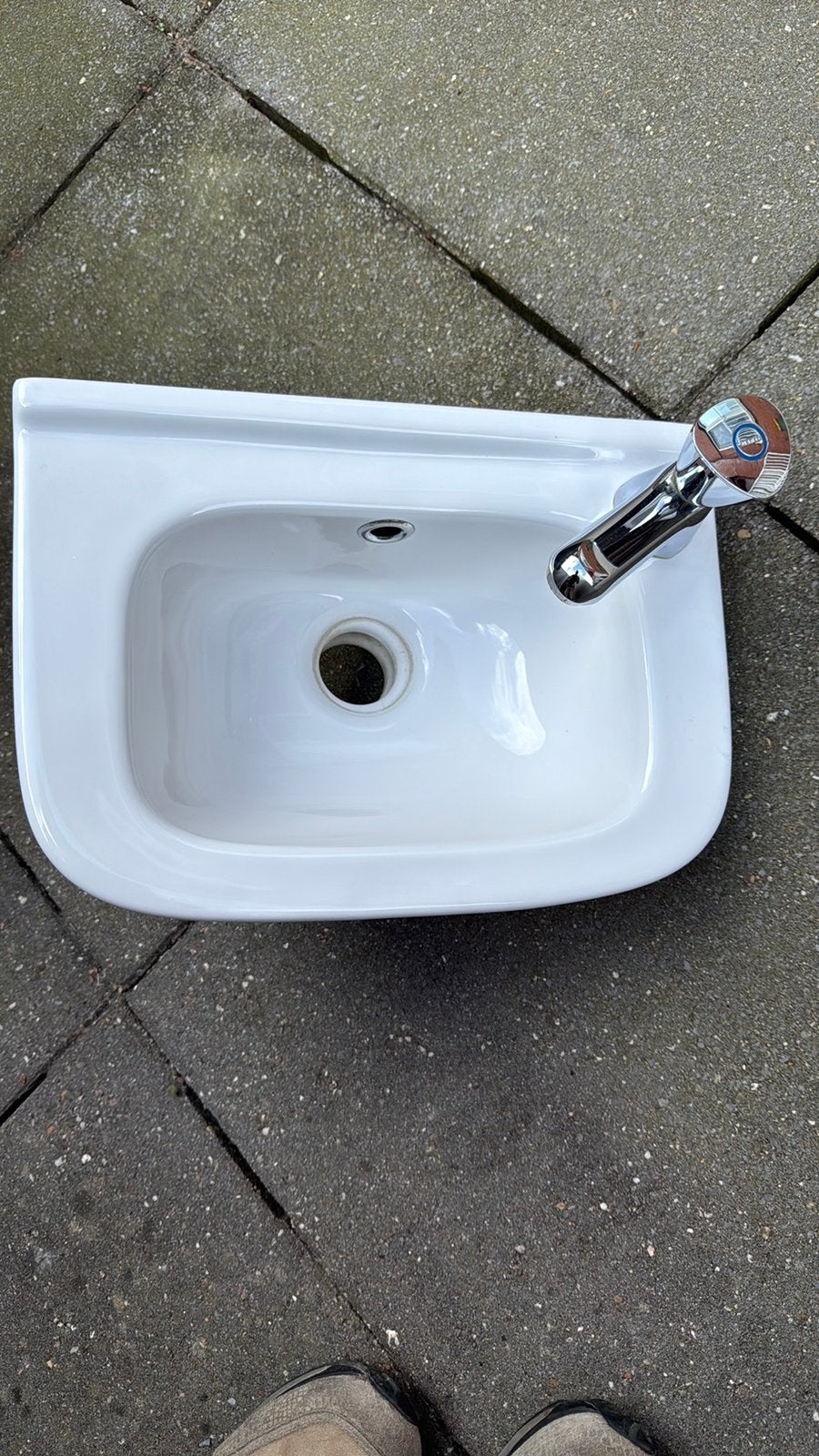 Te koop compacte wastafel, Ophalen, Zo goed als nieuw, Wastafel