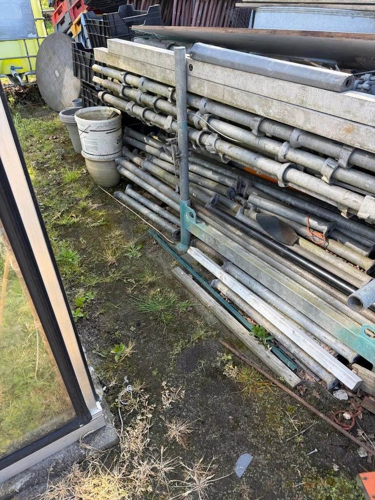 Partij stalen Quikform steiger met diverse plateaus, Ophalen of Verzenden, Gebruikt, Overige typen, 5 meter of hoger