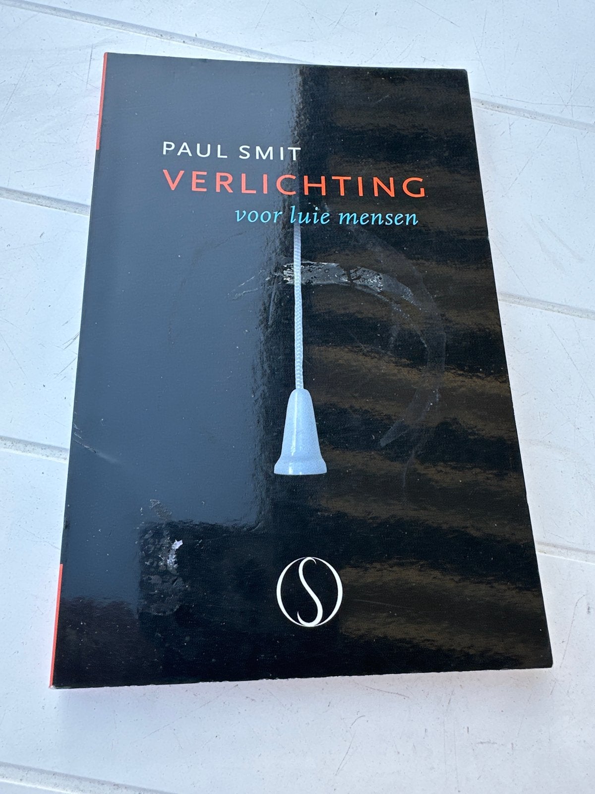 Verlichting voor luie mensen - Paul Smit, Boeken, Ophalen of Verzenden, Gelezen