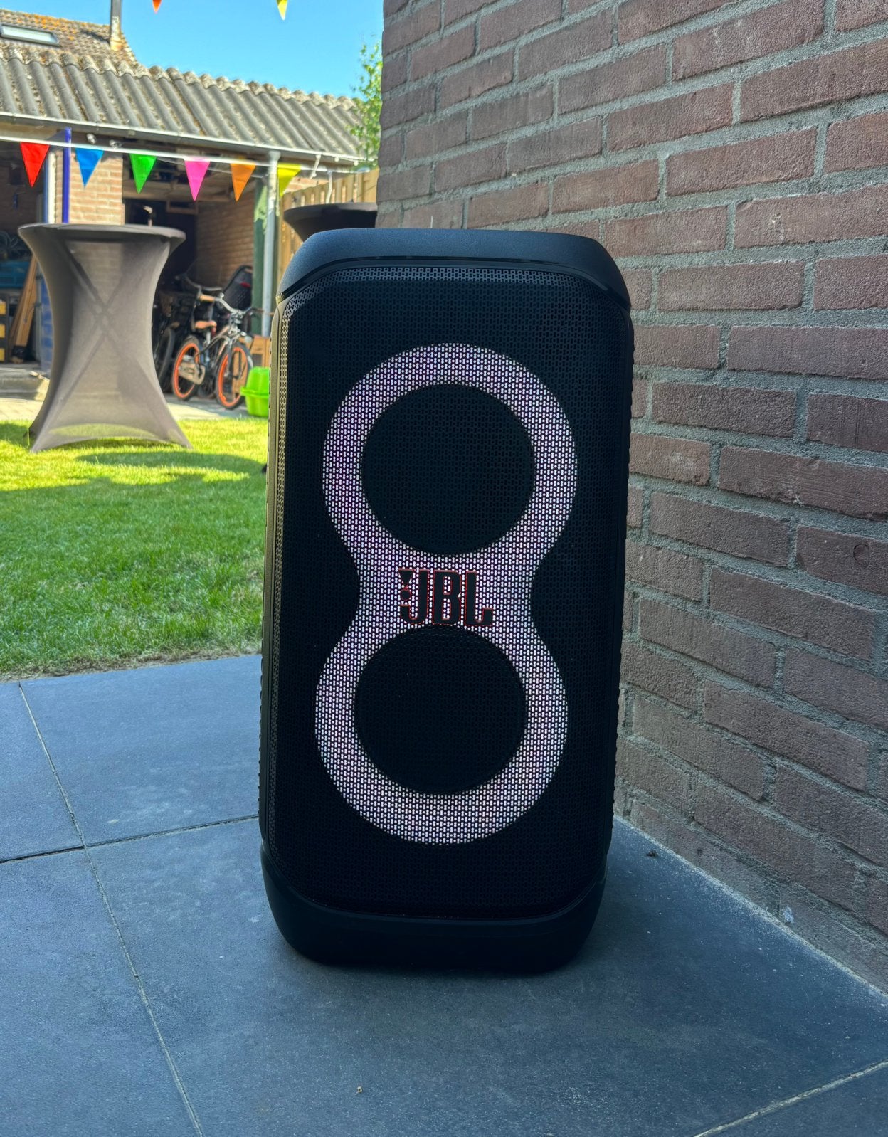 JBL Partybox + microfoon TE HUUR, Ophalen, Zo goed als nieuw, Luidspreker(s)