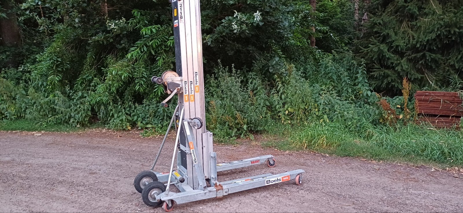 Kanalenlift montage lift, Ophalen