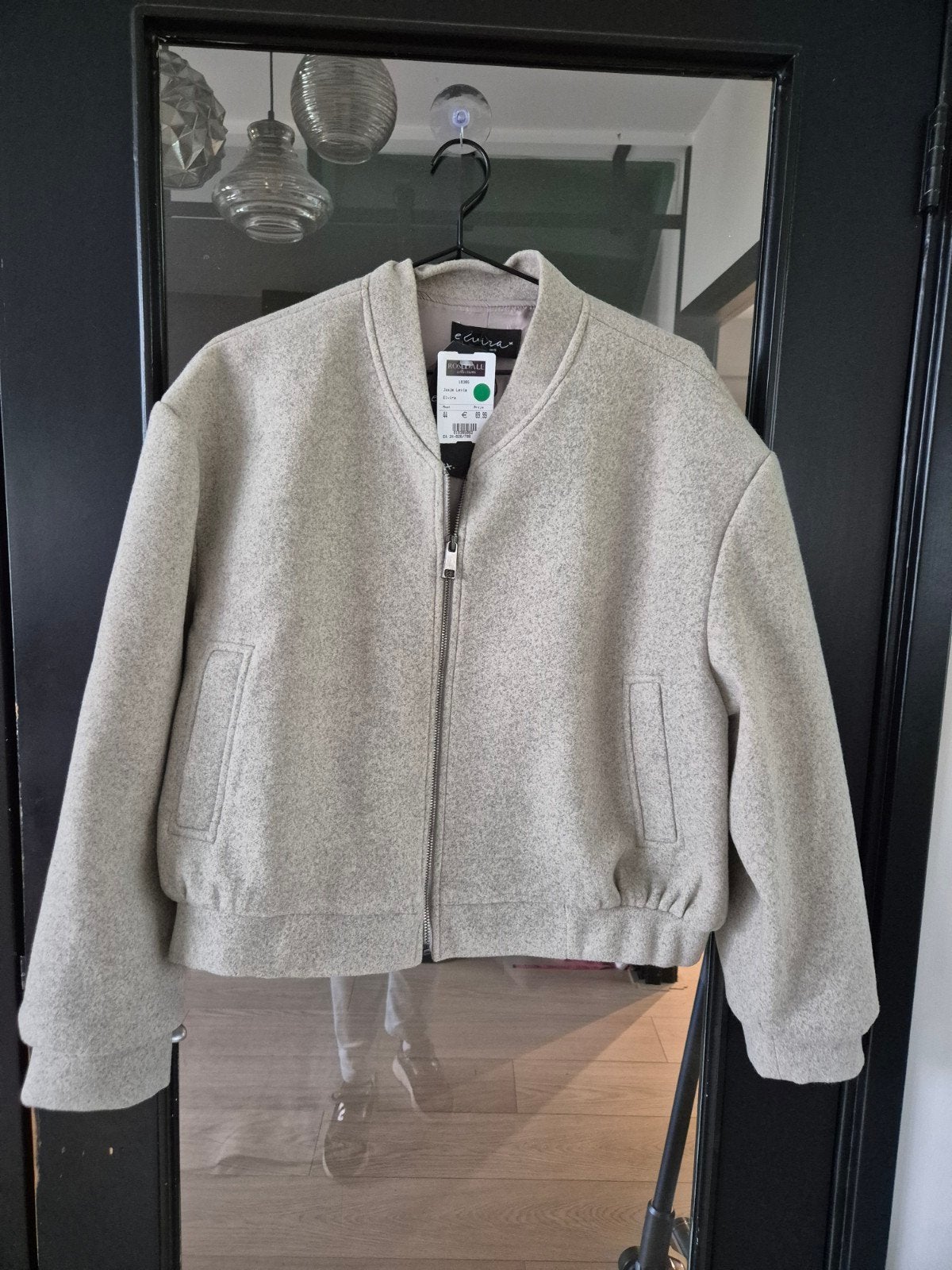 elvira bomber beige 44, Beige, Maat 42/44 (L), Nieuw, Ophalen of Verzenden