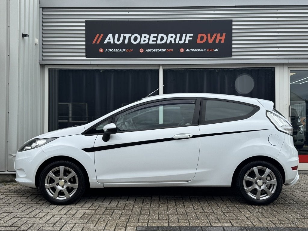 Ford Fiesta 1.25 Limited | CAMERA | AIRCO | NAP | SPORTIEF |, Auto's, Ford, Voorwielaandrijving, Euro 5, Gebruikt, 4 cilinders