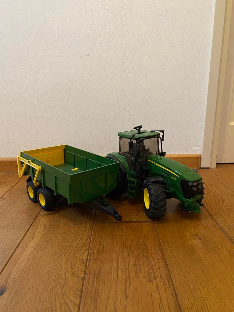 Bruder John Deere Tractor, Ophalen, Zo goed als nieuw
