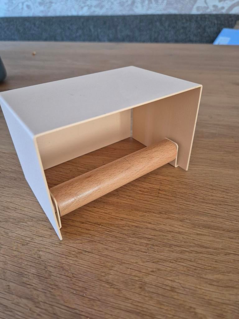 Design Toiletrolhouder Praia Studio Lemstrom - Salmon, Ophalen of Verzenden, Zo goed als nieuw, Roze, Overige typen