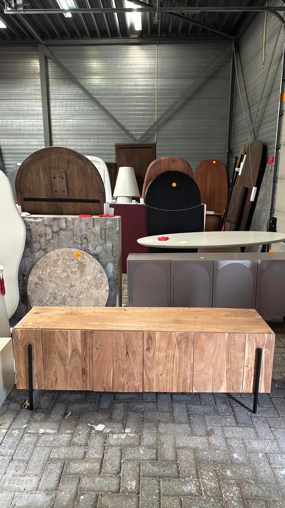 Tv meubel mangohout 180x46x61